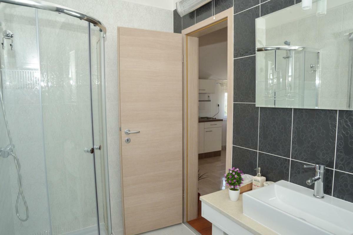 Apartment Antonio Zadar Eksteriør bilde